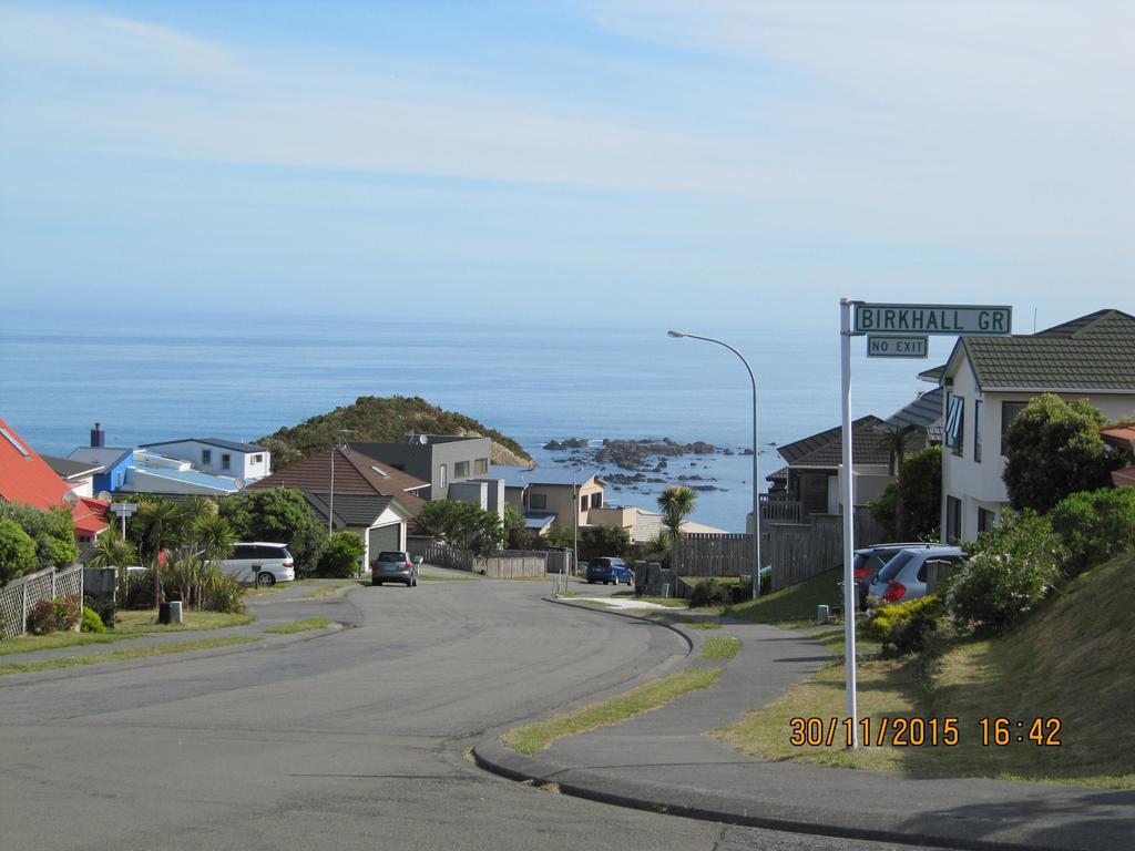 Pacific View Bed And Breakfast Wellington Exterior photo